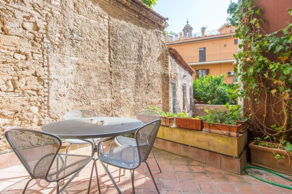 Ghetto Enchanting Terrace Рим Екстер'єр фото
